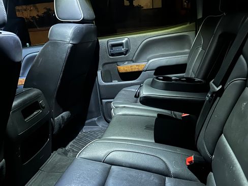 Used 2019 Chevrolet Silverado 3500 High Country w/ Duramax Plus Package image 8