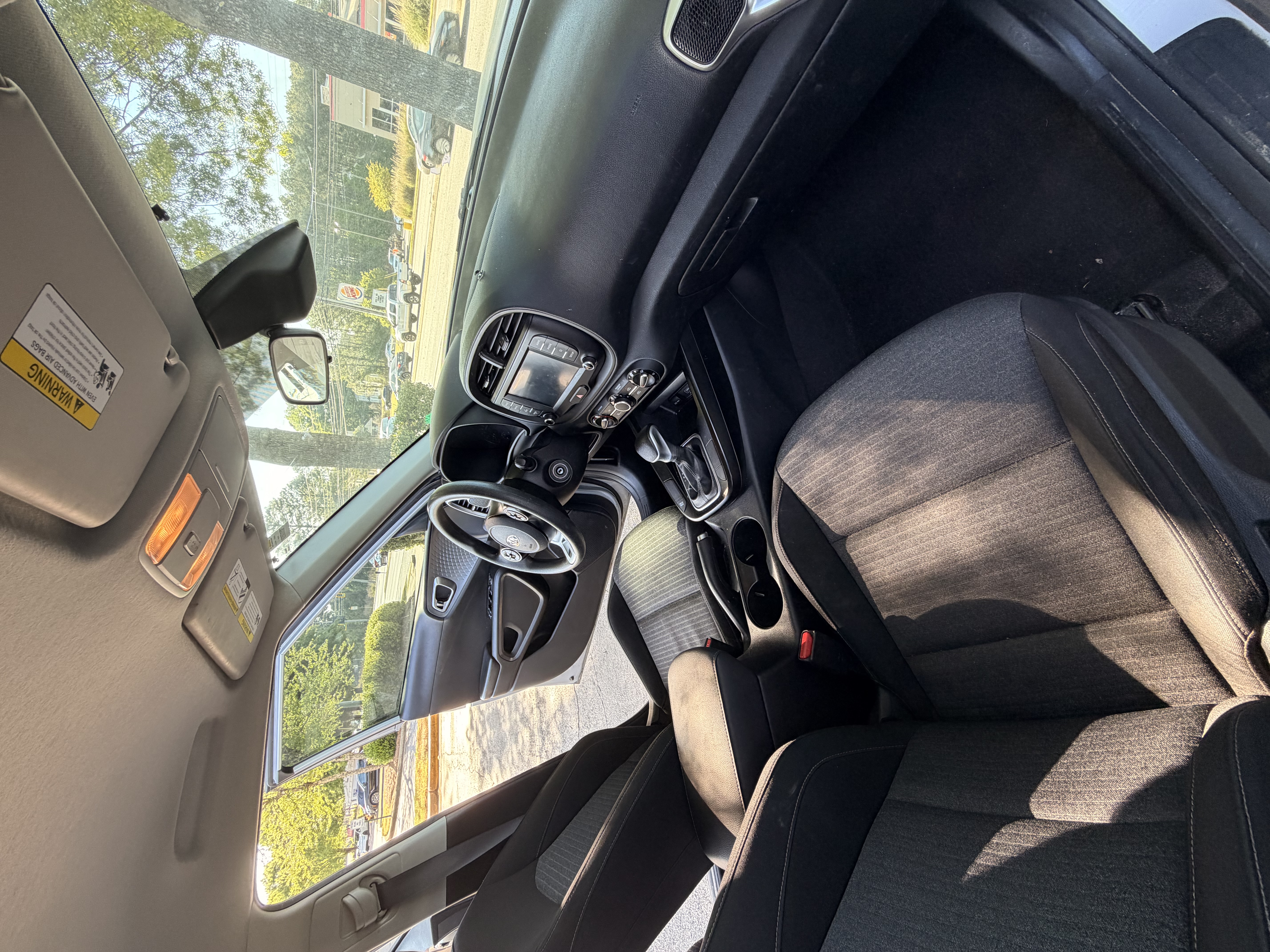 Used 2021 Kia Soul S FWD image 10
