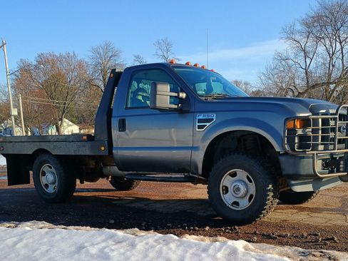 Used 2008 Ford F350 4x4 Regular Cab Super Duty image 9
