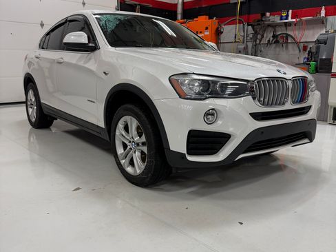 Used 2016 BMW X4 xDrive28i image 1