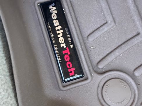 Used 2015 Volvo XC70 T6 image 12