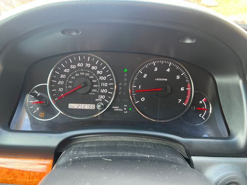 Used 2005 Lexus GX 470 image 14