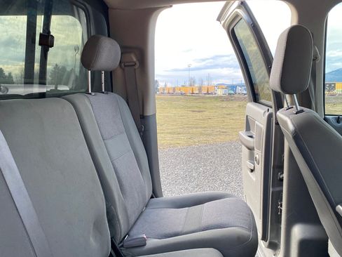 Used 2006 Dodge Ram 3500 Truck SLT w/ Quad Cab Big Horn Value Group image 14