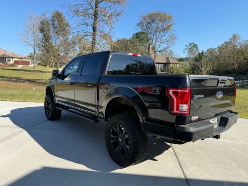 Used 2015 Ford F150 XLT w/ Equipment Group 302A Luxury image 5