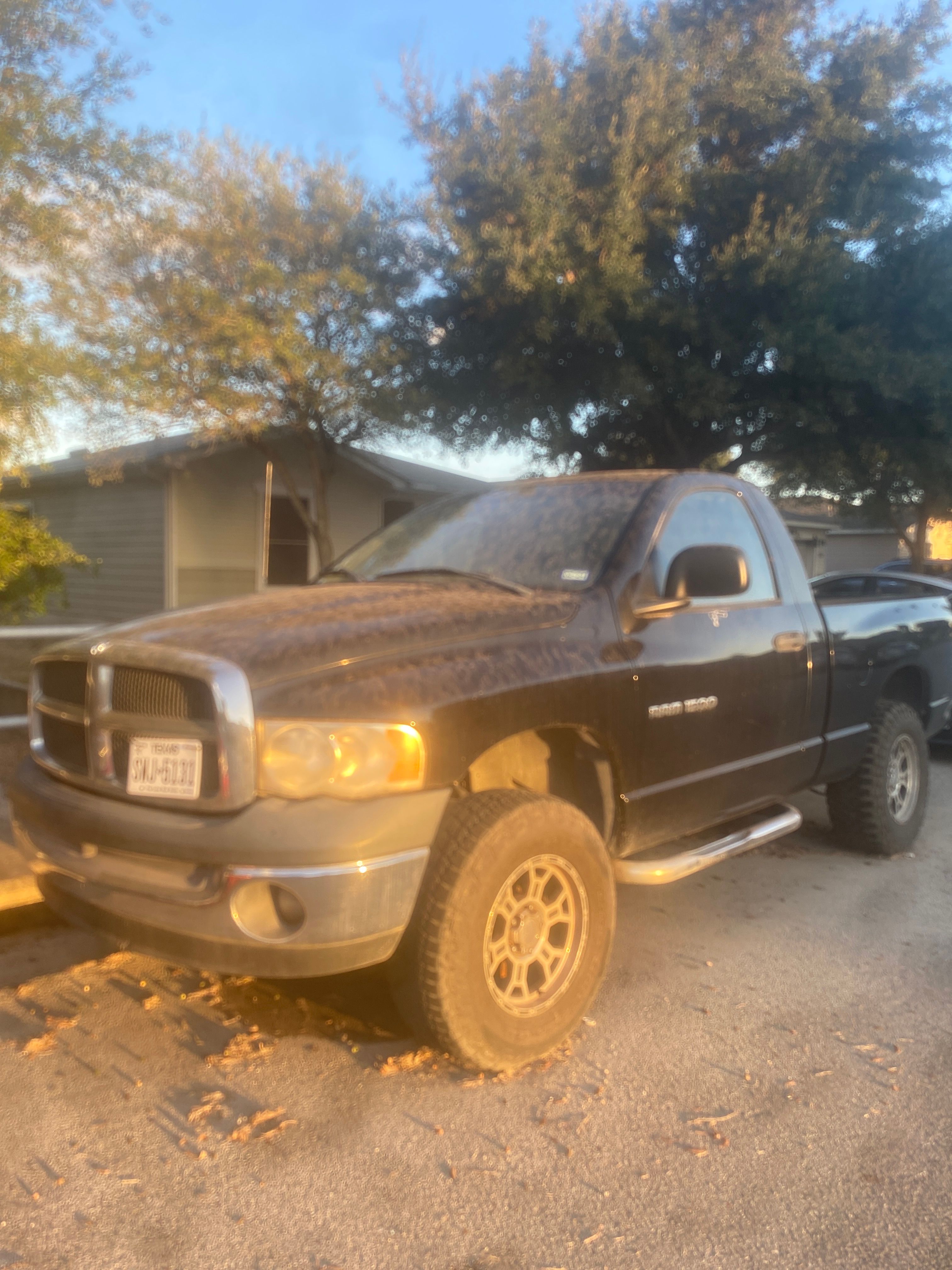 Used 2005 Dodge Ram 1500 Truck ST w/ Trailer Tow Group AWD/4WD image 1