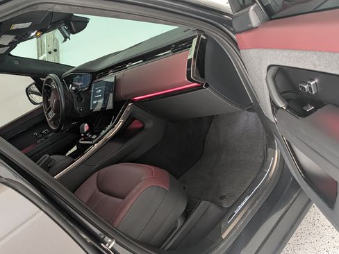 Used 2024 Land Rover Range Rover Sport Autobiography image 8