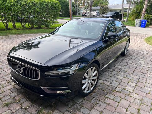 Used 2018 Volvo S90 T6 Inscription w/ Convenience Package AWD/4WD image 5