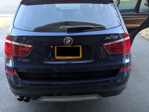 Used 2017 BMW X3 xDrive28i image 2