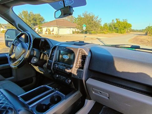 Used 2017 Ford F150 XLT w/ Equipment Group 301A Mid image 11