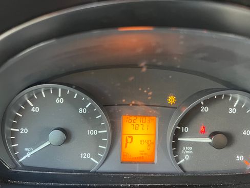 Used 2017 Mercedes-Benz Sprinter 3500 image 25