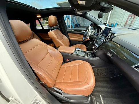 Used 2016 Mercedes-Benz GLE 450 4MATIC Coupe image 21