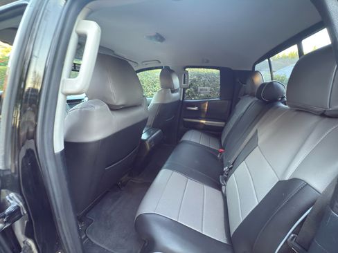 Used 2014 Toyota Tundra SR5 image 6