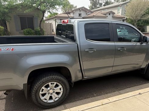 Used 2018 Chevrolet Colorado LT w/ LT Convenience Package image 8