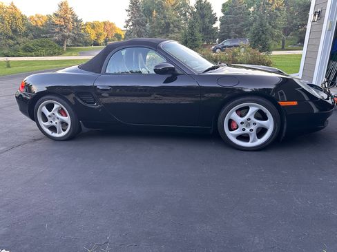 Used 2002 Porsche Boxster S RWD image 19