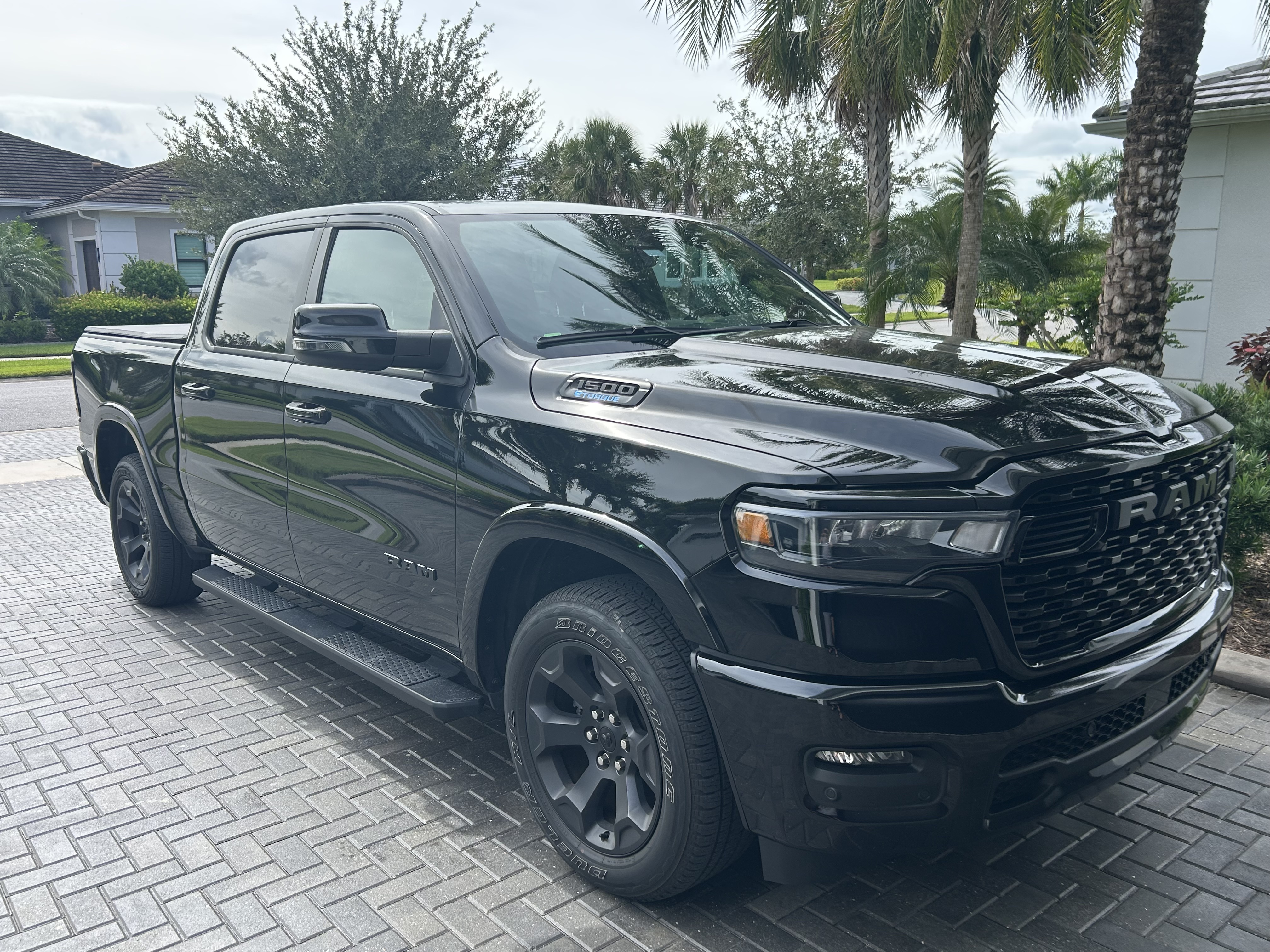 Used 2025 RAM 1500 Big Horn RWD image 2