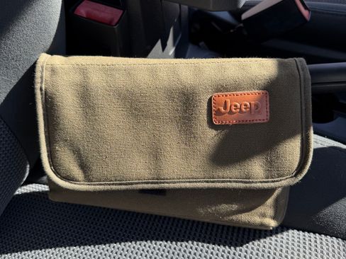 Used 2013 Jeep Compass Sport image 15