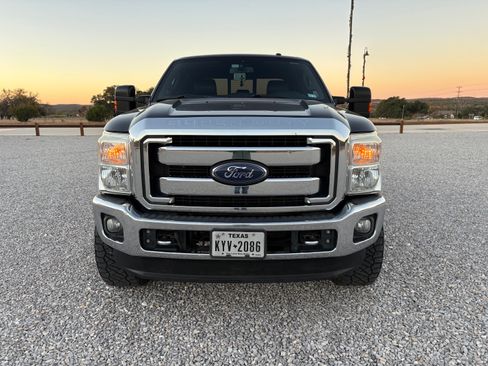 Used 2015 Ford F250 Lariat w/ Lariat Ultimate Package image 13