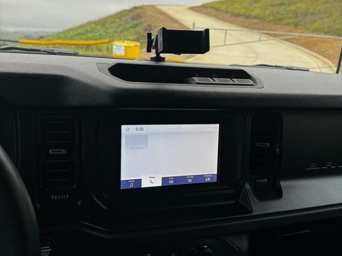 Used 2023 Ford Bronco Big Bend image 12