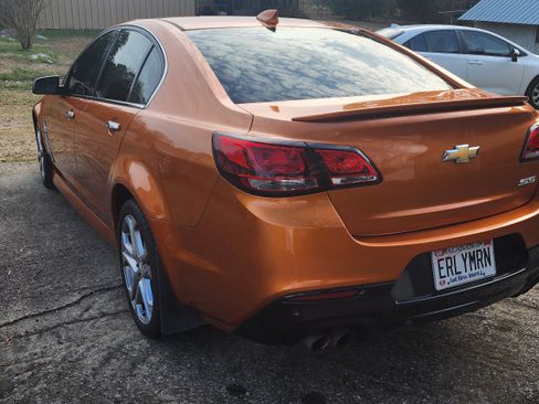 Used 2017 Chevrolet SS RWD image 6
