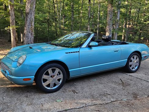 Used 2002 Ford Thunderbird RWD image 5