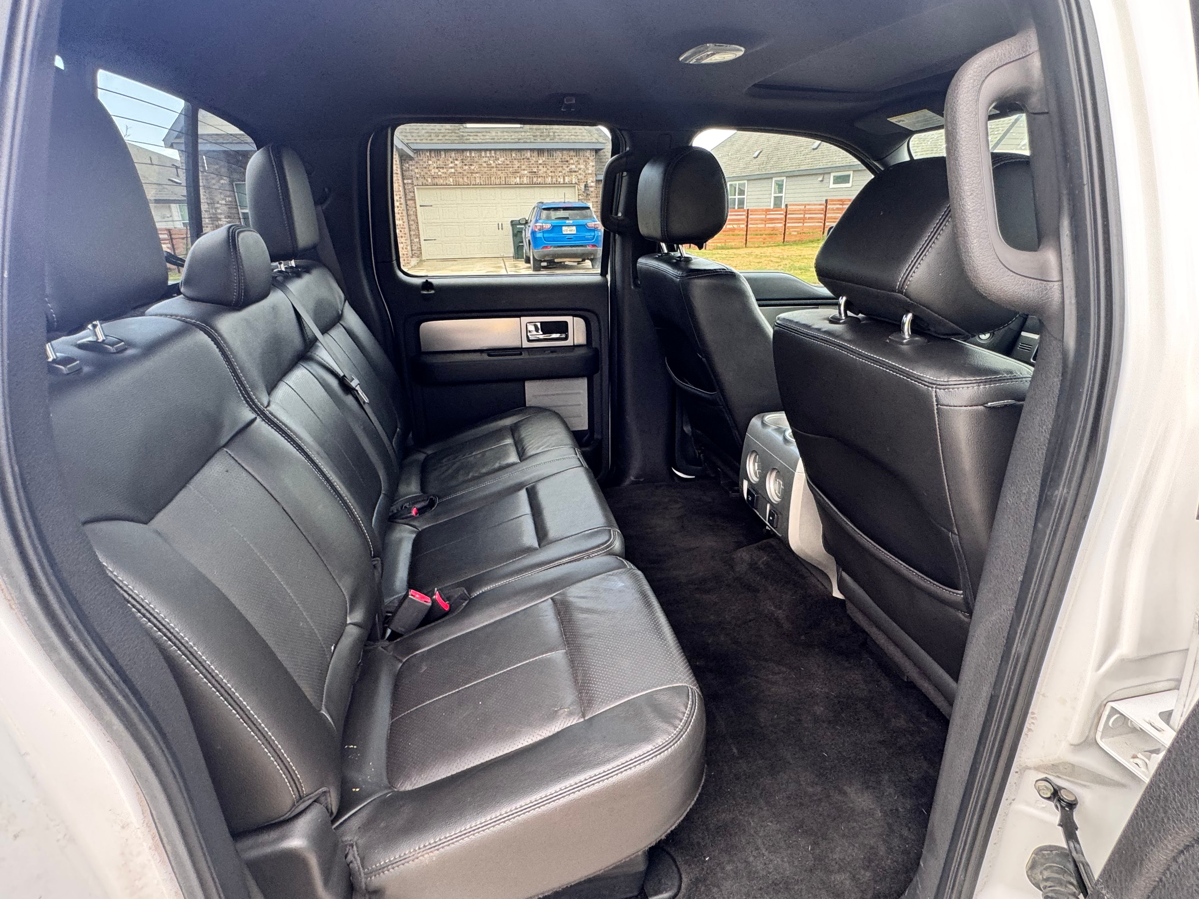 Used 2014 Ford F150 FX4 w/ Equipment Group 402A Luxury AWD/4WD image 2