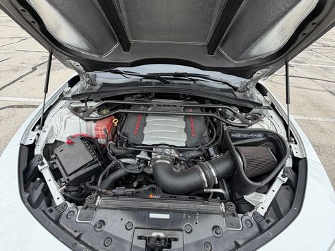 Used 2021 Chevrolet Camaro SS RWD image 10