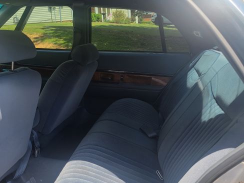Used 1996 Buick Le Sabre Custom image 11