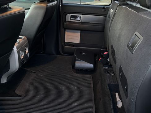 Used 2014 Ford F150 Raptor w/ Equipment Group 801A Luxury image 21