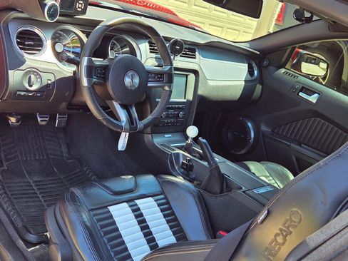 Used 2012 Ford Mustang Shelby GT500 w/ SVT Performance Pkg RWD image 22