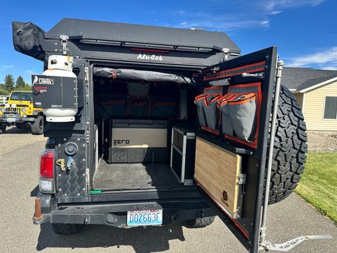 Used 2021 Toyota Tacoma TRD Off-Road w/ TRD Premium Off Road Package image 62