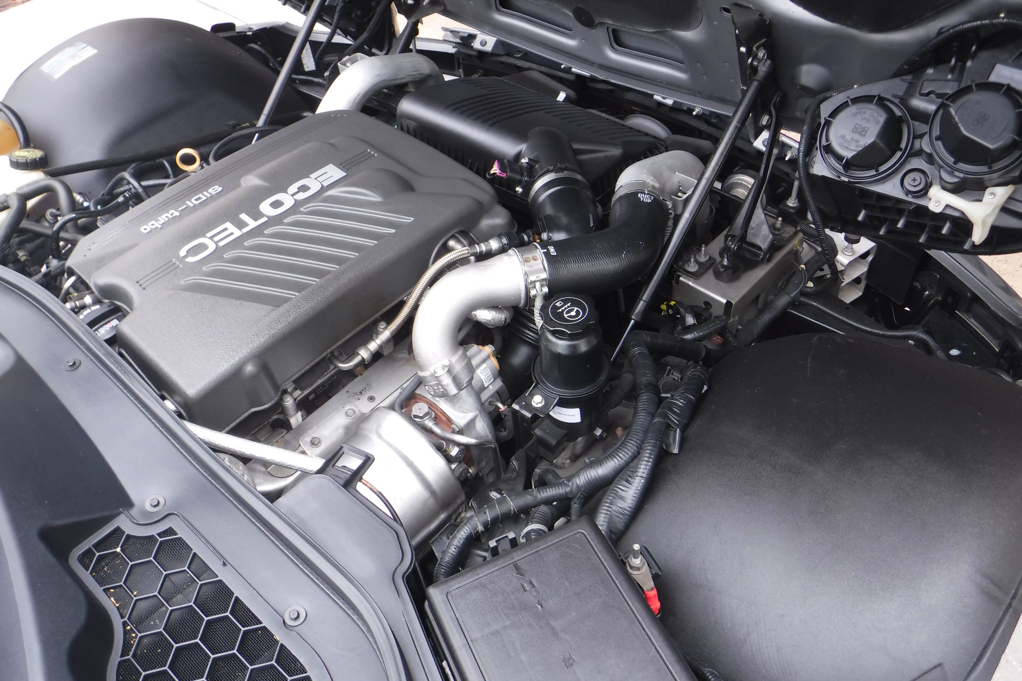 Used 2007 Saturn Sky Red Line RWD image 12