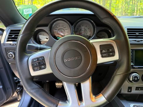Used 2012 Dodge Challenger SRT8 RWD image 10