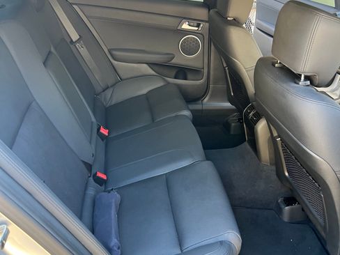 Used 2009 Pontiac G8 GXP image 16