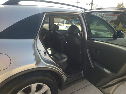 Used 2003 INFINITI FX35 AWD w/ Premium Pkg image 10