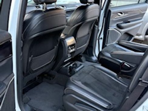 Used 2021 Jeep Grand Cherokee L Laredo image 10