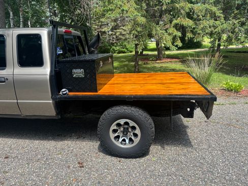 Used 2003 Ford Ranger XLT AWD/4WD image 2