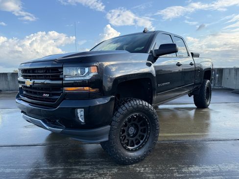 Used 2017 Chevrolet Silverado 1500 LT w/ All Star Edition image 1