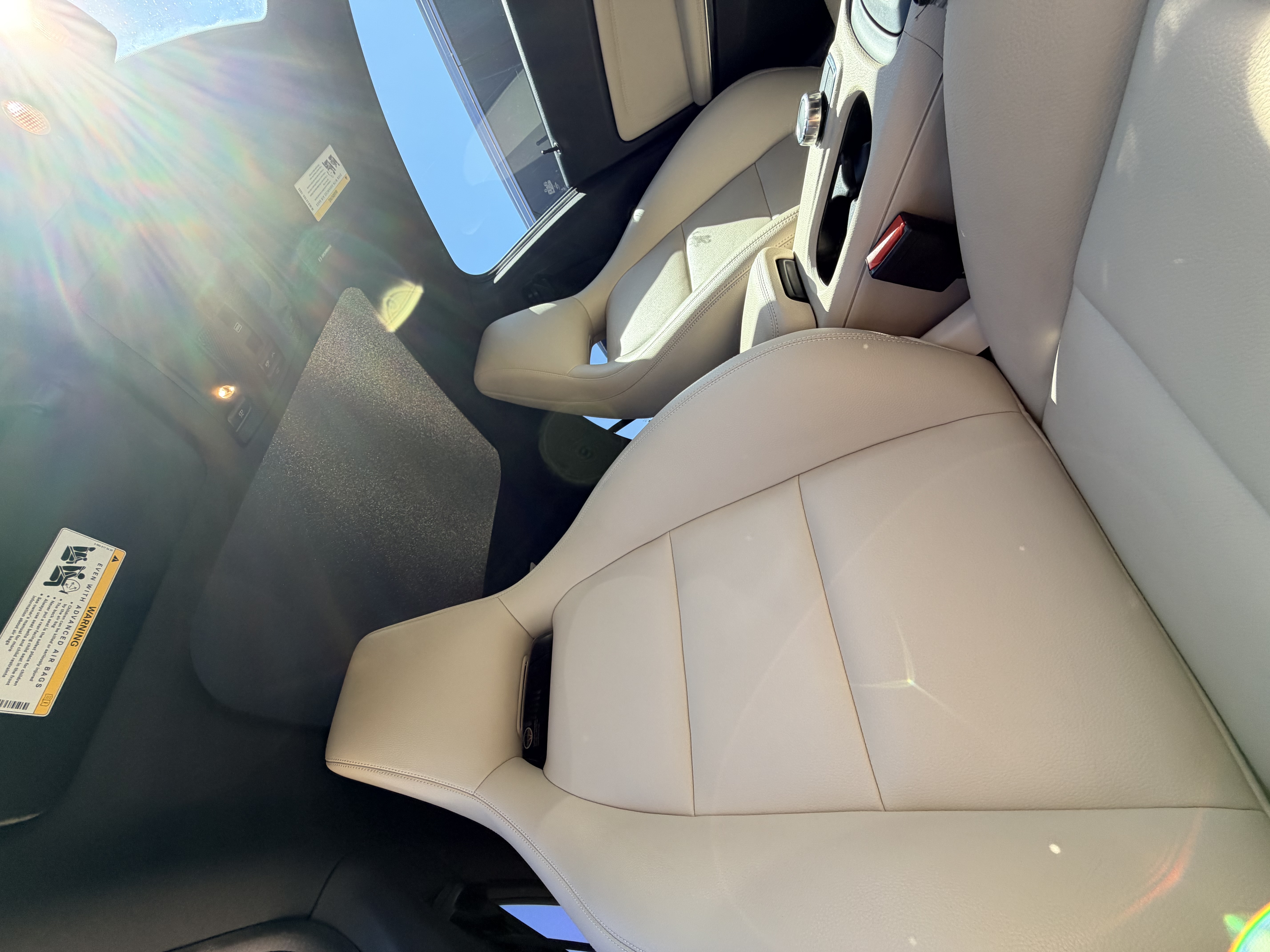 Used 2014 Mercedes-Benz CLA 250 image 19