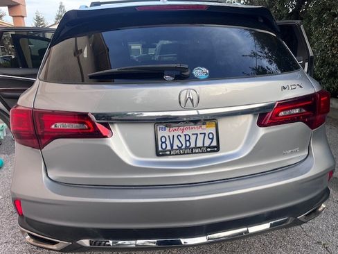 Used 2018 Acura MDX SH-AWD image 24