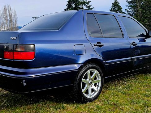 Used 1997 Volkswagen Jetta TDI image 2