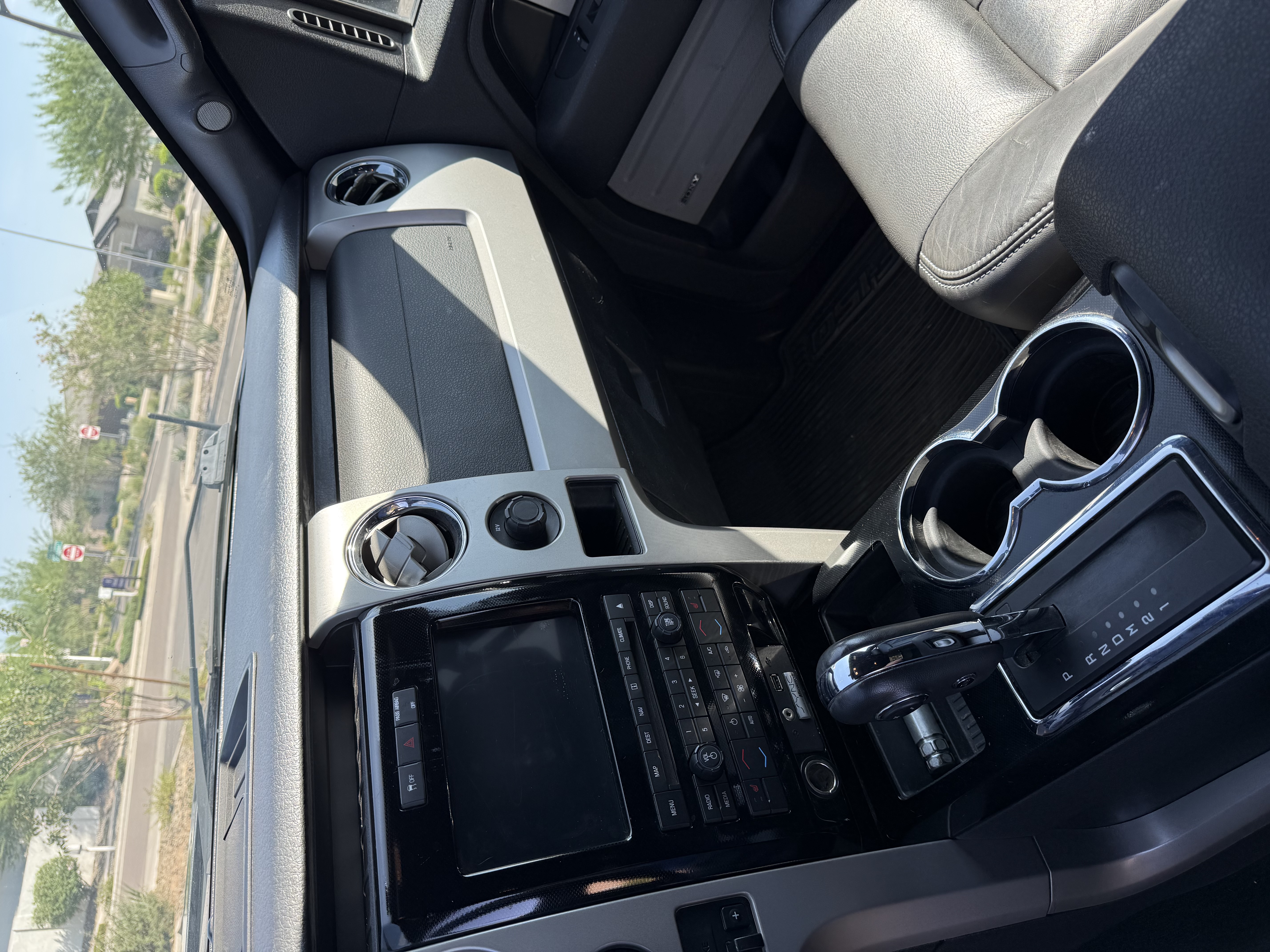 Used 2011 Ford F150 FX4 w/ FX Luxury Pkg AWD/4WD image 12