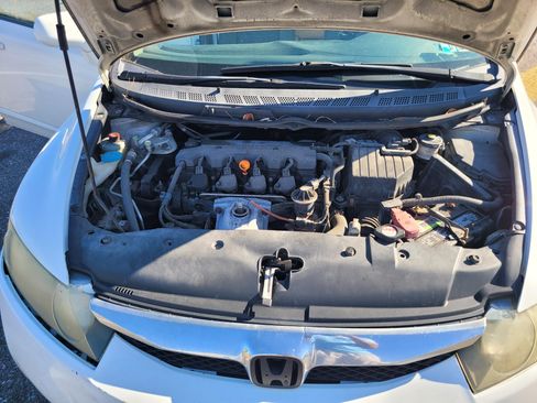 Used 2010 Honda Civic LX image 9