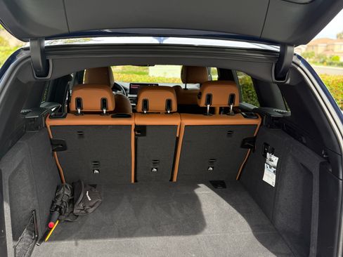 Used 2023 BMW X3 sDrive30i w/ Premium Package image 10