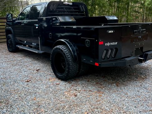 Used 2020 GMC Sierra 3500 Denali w/ Denali Ultimate Package image 5