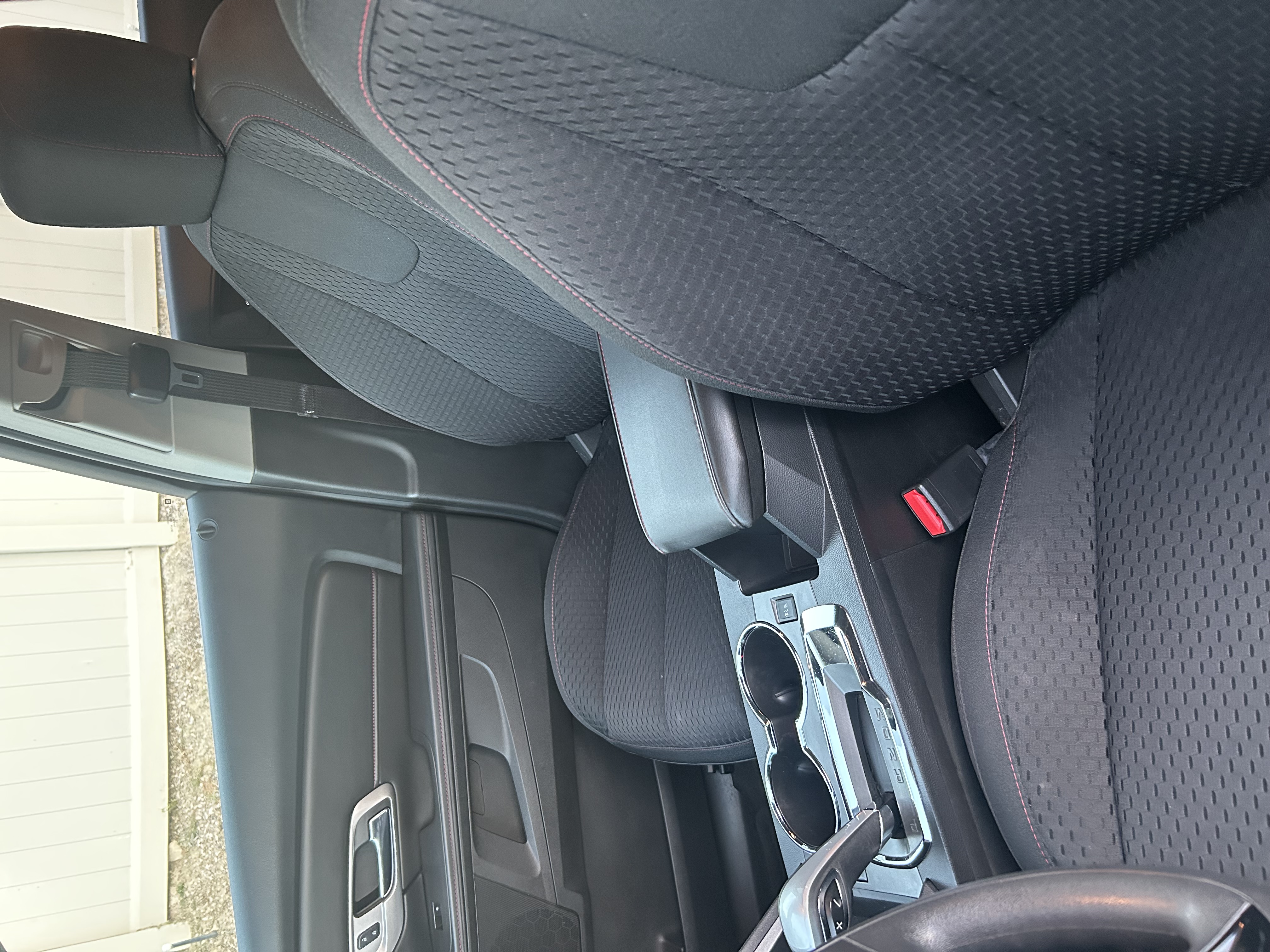 Used 2015 GMC Terrain SLE FWD image 14