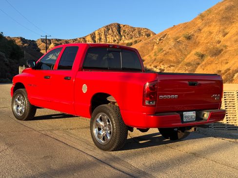 Used 2004 Dodge Ram 1500 Truck SLT w/ Sport Appearance Group image 4