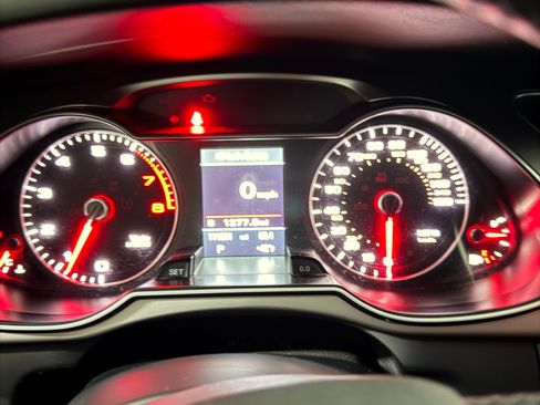 Used 2013 Audi A4 2.0T Premium Plus w/ Premium Plus Pkg image 9