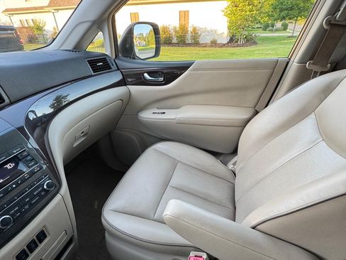 Used 2015 Nissan Quest SL FWD image 8