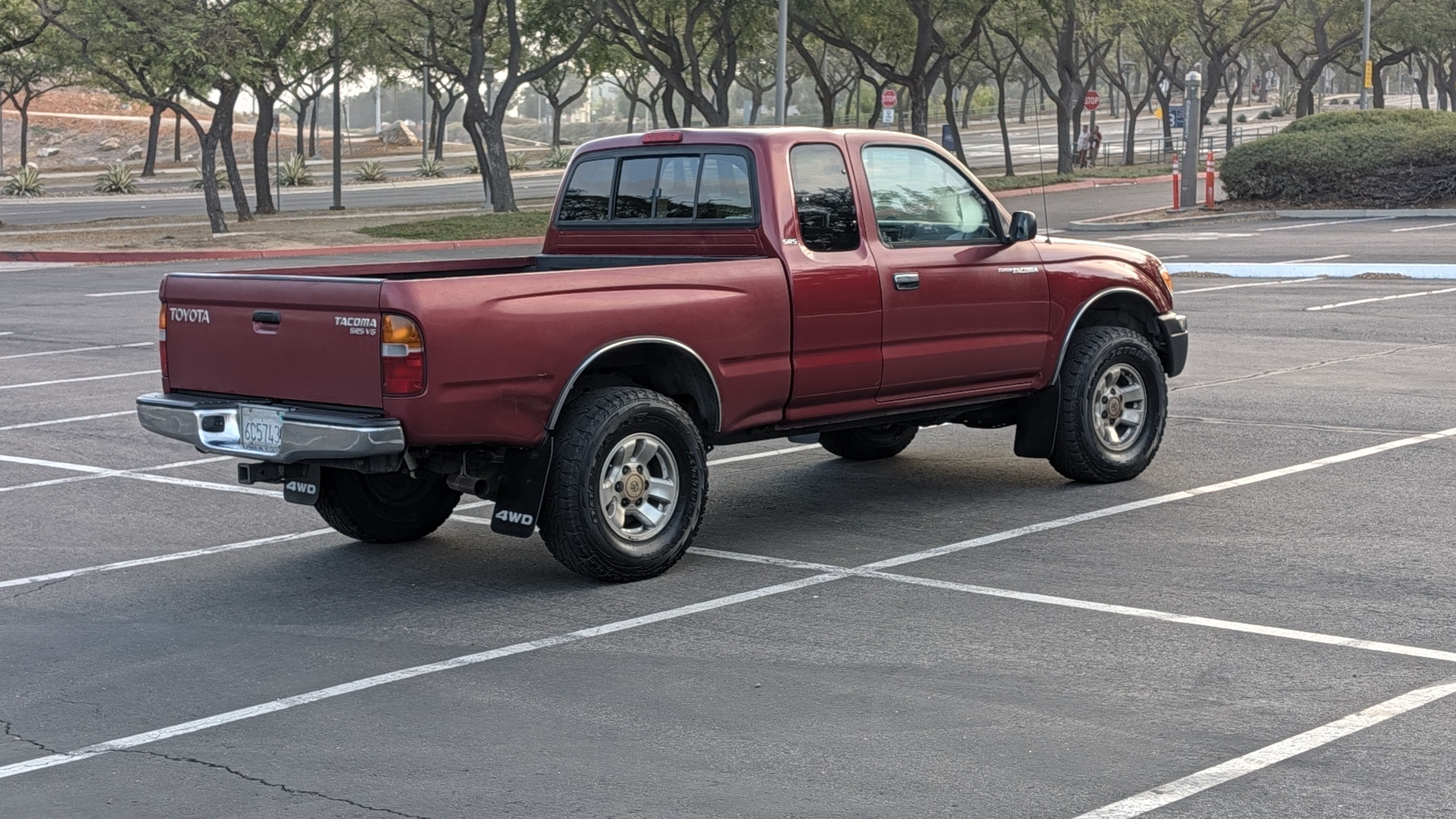Used 1999 Toyota Tacoma 4x4 Xtracab V6 w/ SR5 Pkg image 5
