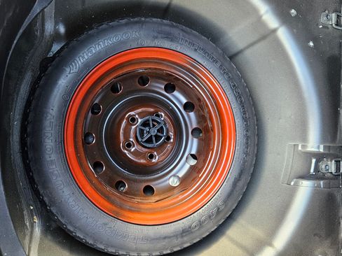 Used 2013 Hyundai Elantra GT image 6